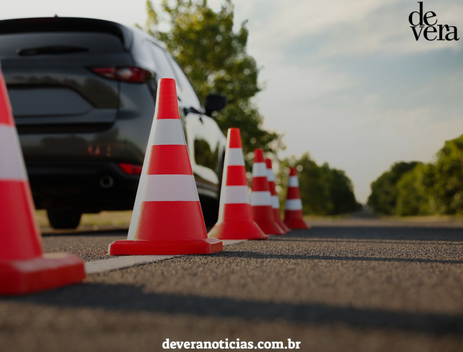 Autoescola pode deixar de ser obrigatória para tirar CNH no Brasil, com aprendizado independente e custos reduzidos