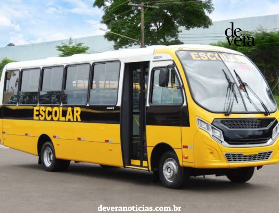 Cerimônia marca entrega de novos ônibus escolares e reforça segurança no transporte de estudantes de Brumadinho