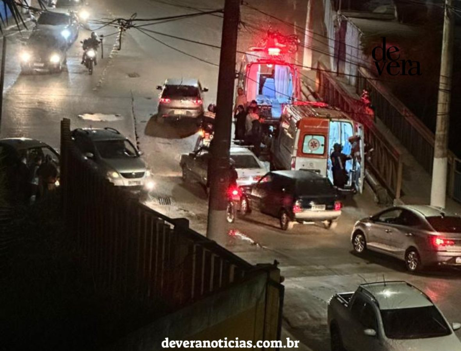 Mais um acidente entre carro e moto mobiliza equipes de socorro em frente à ponte do Lavrado